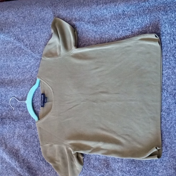 Ann Taylor - Womans Small Short Sleeve Top - Picture 1 of 8